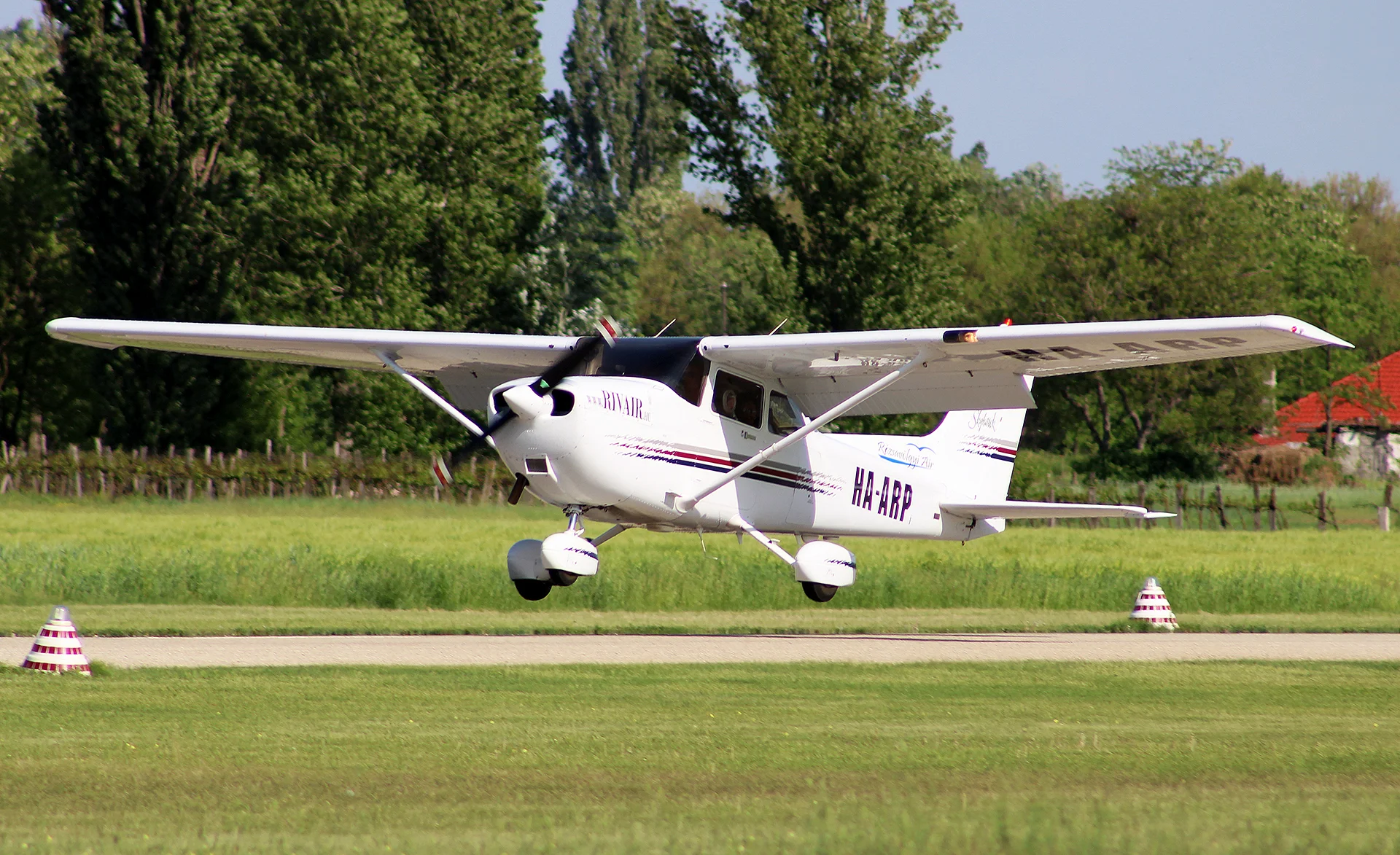 Cessna 172 R